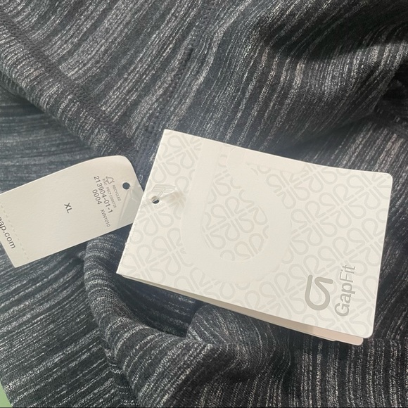 Gap fit maternity leggings size XL - Picture 9 of 14